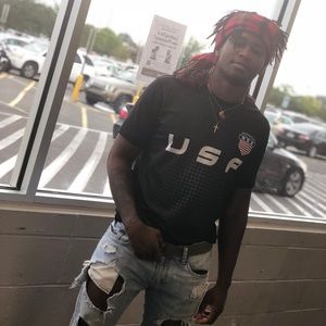 Meet your Posher, Mitchell